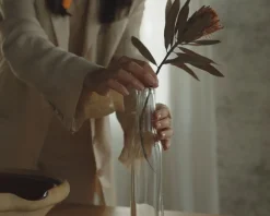 0405 Bottle | Clear | Narrow