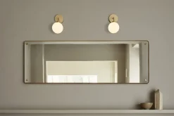 Apiales Wall, brushed brass / opal