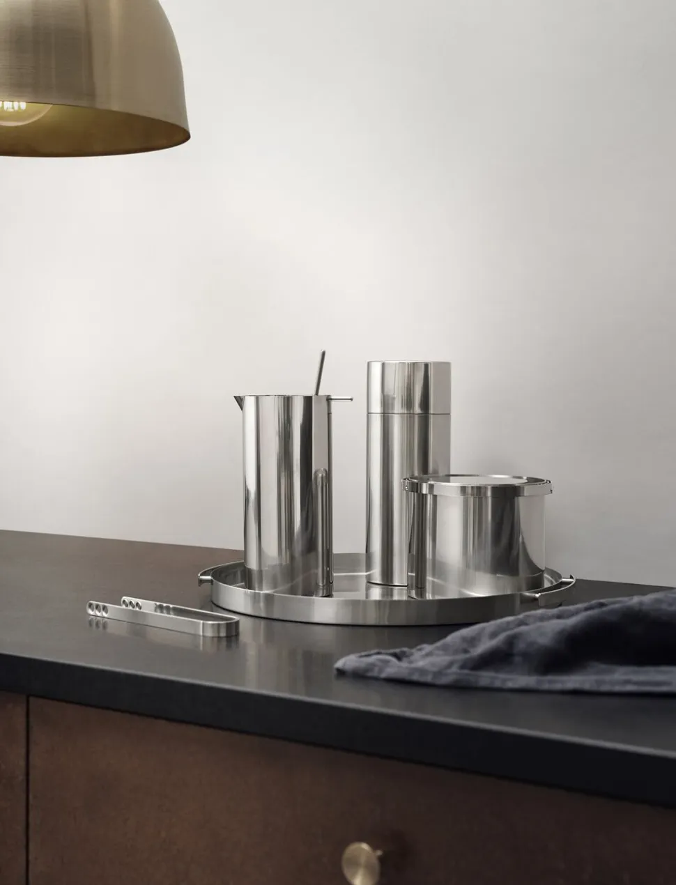 Arne Jacobsen cocktail shaker 0,75 l, steel