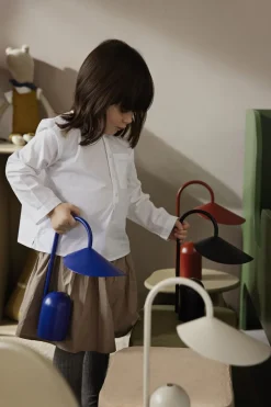 Arum Portable Lamp - Cashmere