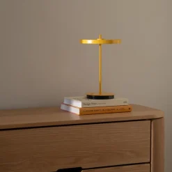 Asteria Move Monochrome