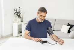 Beurer blodtryksmåler til overarm BM 64