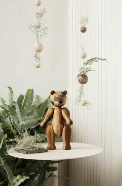 Bjørn Reworked jubilæum mellem mix træ