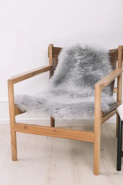 90cm-up New Zealand Sheepskin, Long Wool Light Grey 90x60