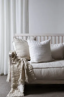 Hannelin Cushion cover