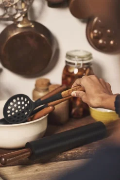 Kagerulle 45 Sort Speciel form