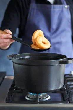 La Cocotte Cocotte Dyb 24 cm / 4,75 l, Rund, Sort, Støbejern