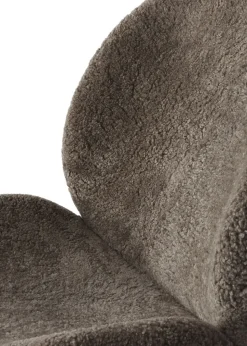 Lodge Lounge Dark Oak Curly col. 07