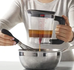 OXO Good Gravy Fat Separator