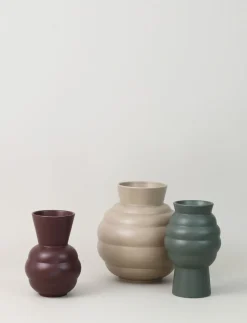 Tortus Archie vase No2 H 23. 5 cm dark green